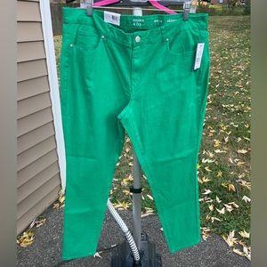 Green skinny jeans - Size 14